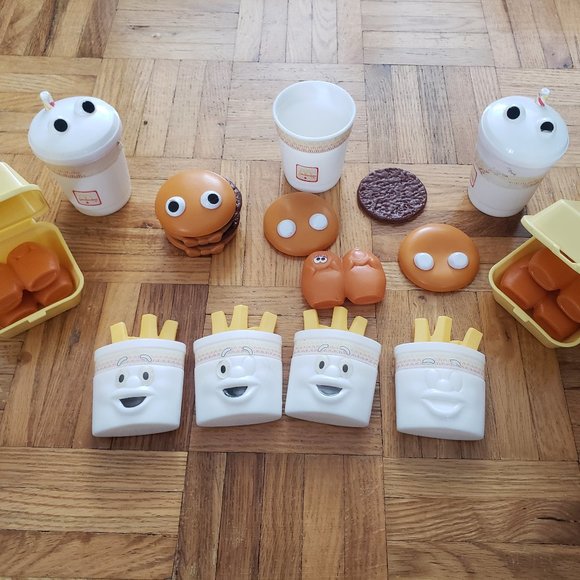 Vintage 1988 McDonald's Play Food Happy Meal Fries, Burger, Chicken Mcnuggets - Picture 1 of 6